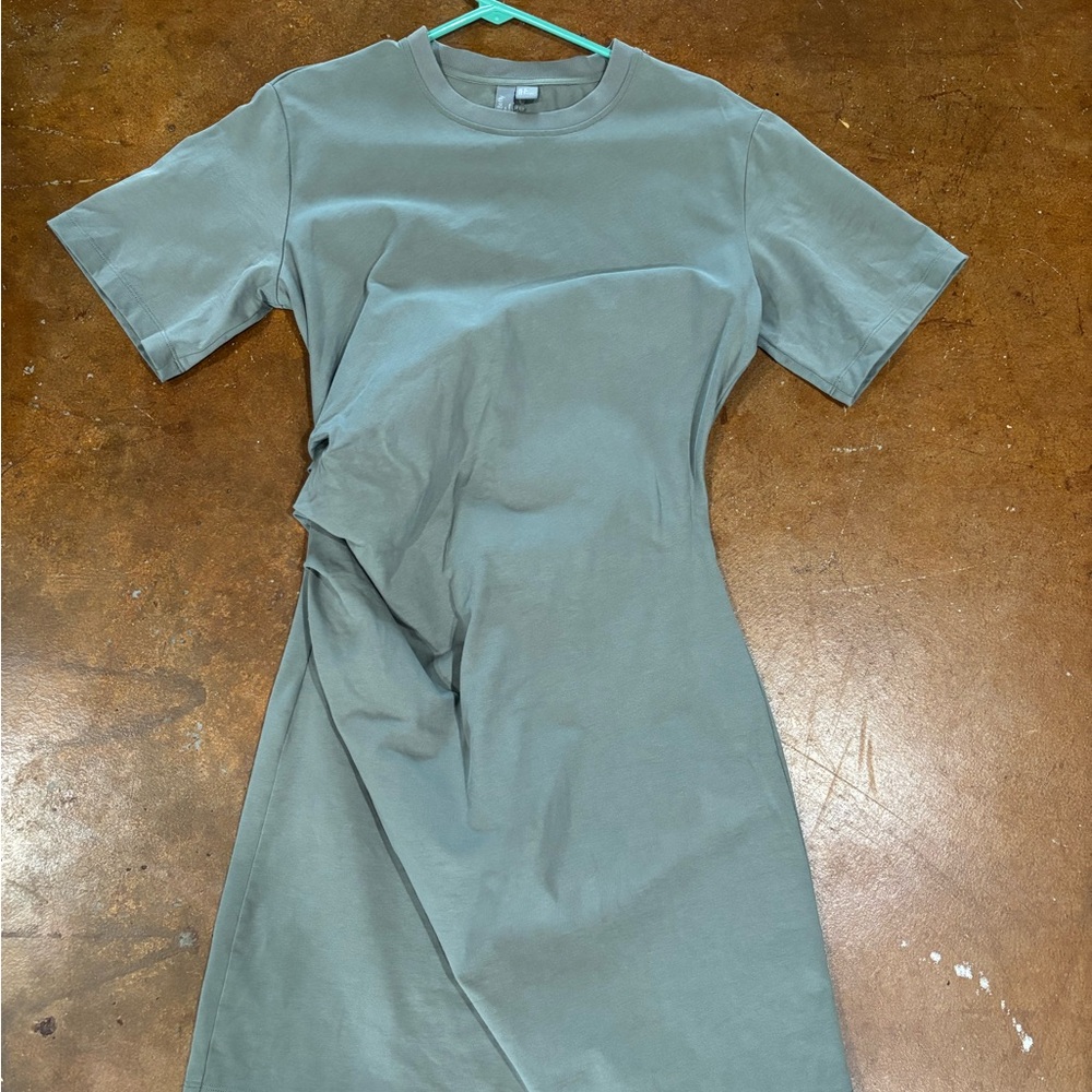 Sweaty Betty Gray Ruched Midi Dress